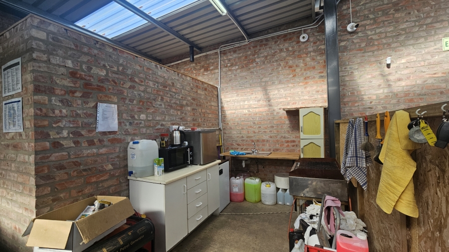 Commercial Property for Sale in Stilbaai Oos Western Cape